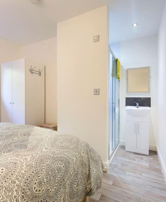35 Quaker Lane Villa Darlington  Luaran gambar